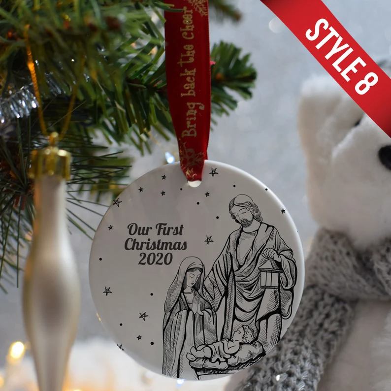 Personalised Ceramic Christmas Bauble - Handcrafted Festive Decor with 8 Unique Designs 🎄✨