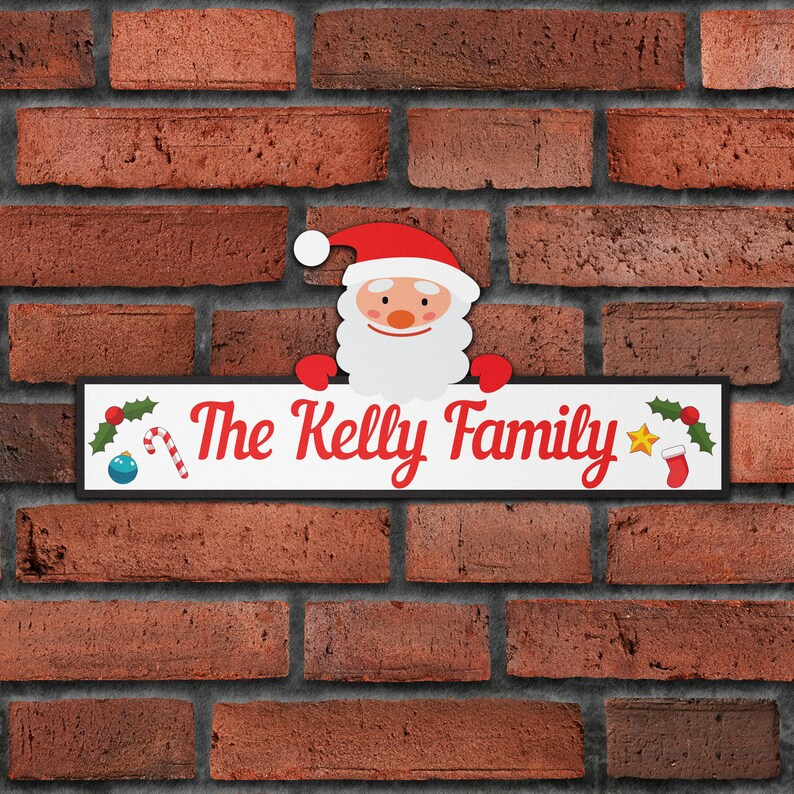 🌟 Personalised Christmas Metal Family Signs - Custom Festive Character Sign, Weatherproof Xmas Signs 🎄