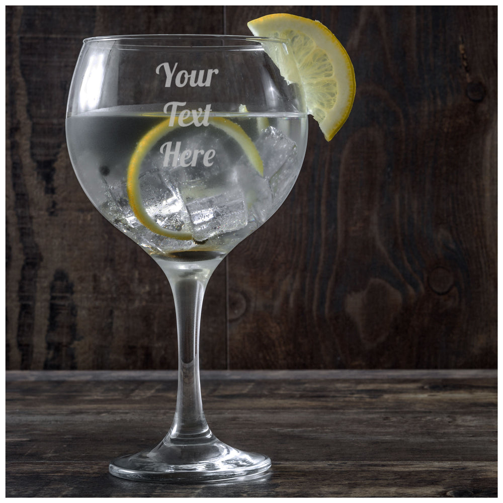 Signature Etched Gin Glass: A Toast to Elegance 🍸